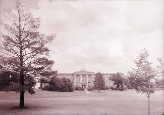 Administration Building at South Dakota State College, no date